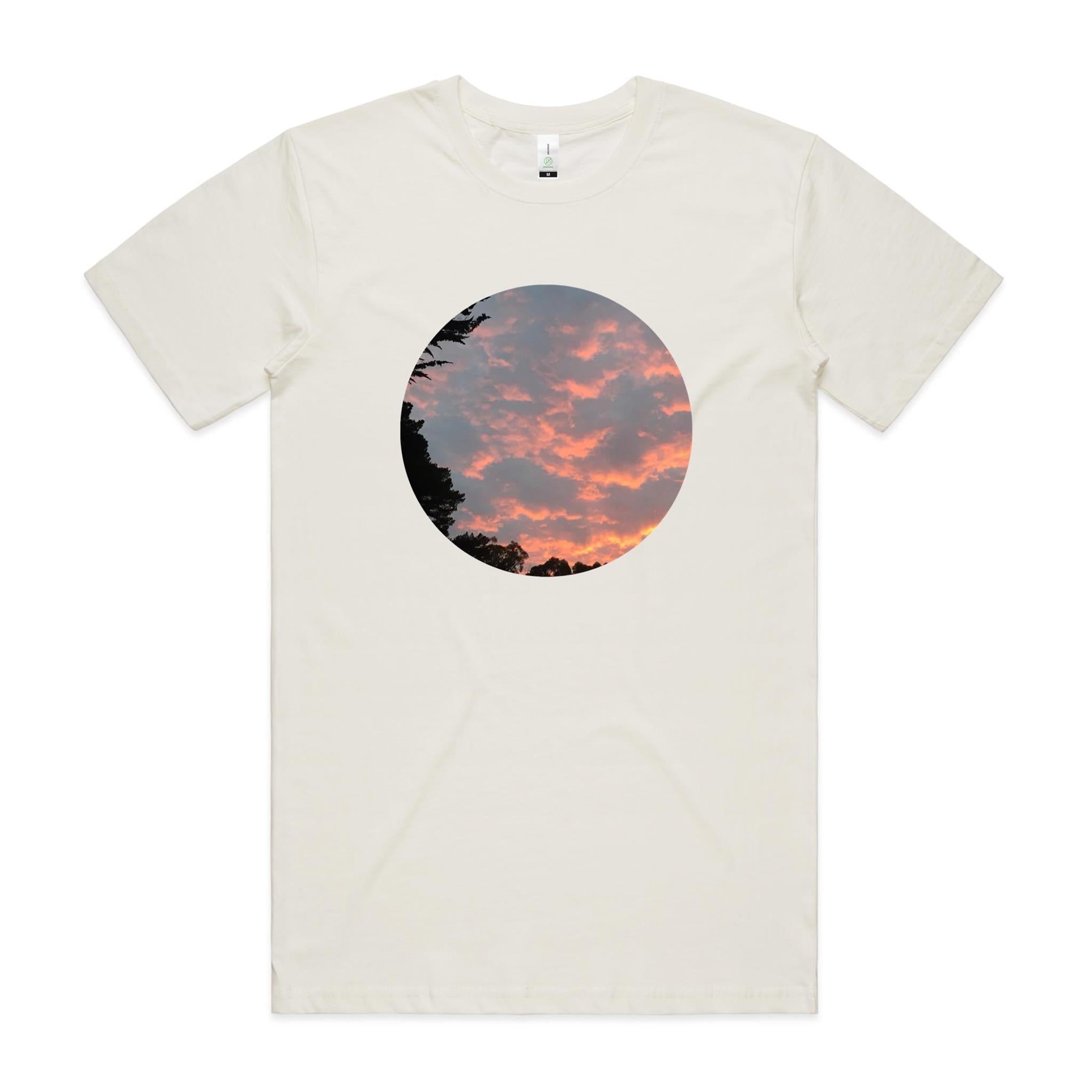 MACEDON RANGES SEUNSET T SHIRT X
