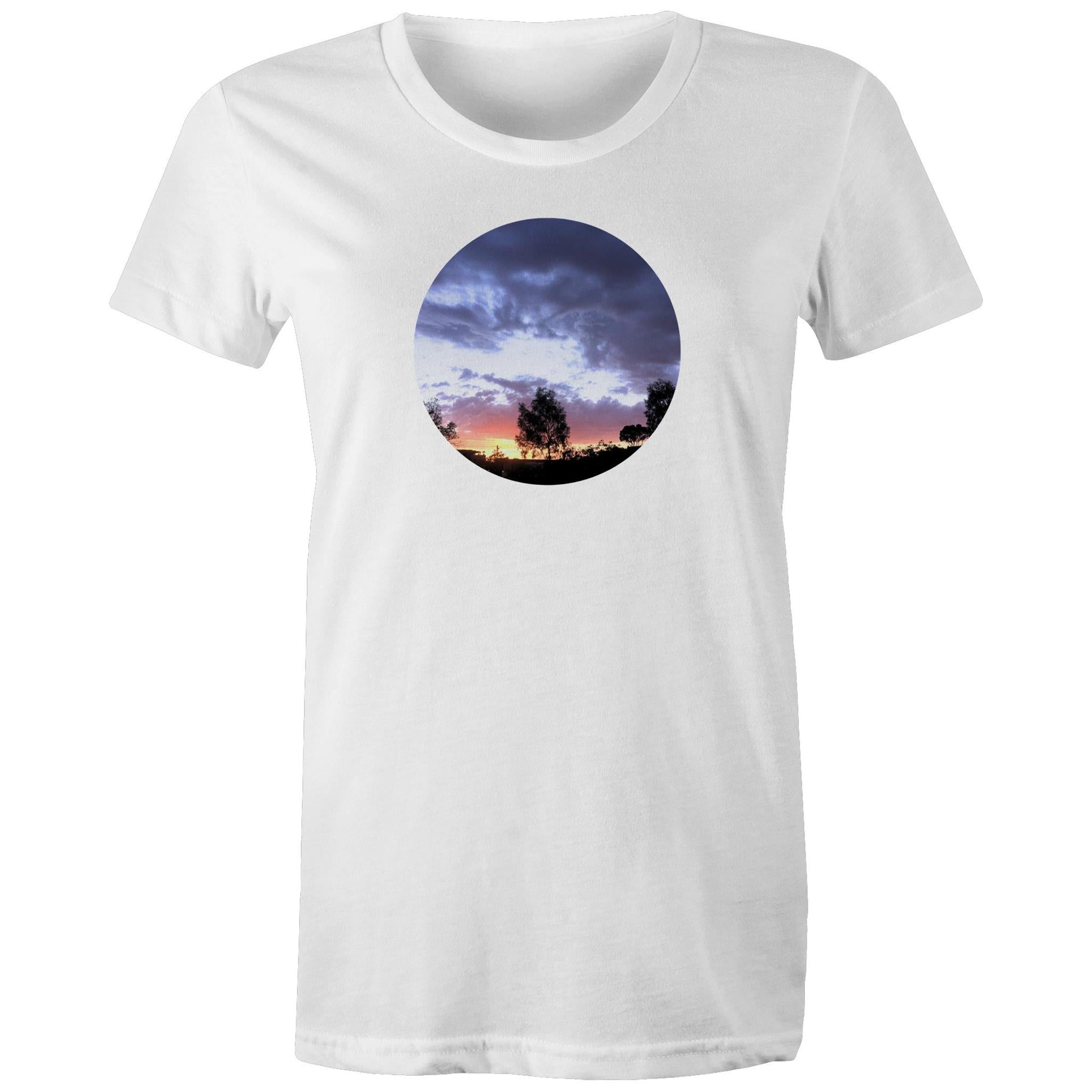Macedon Ranges Sunset Women's Maple Organic Tee