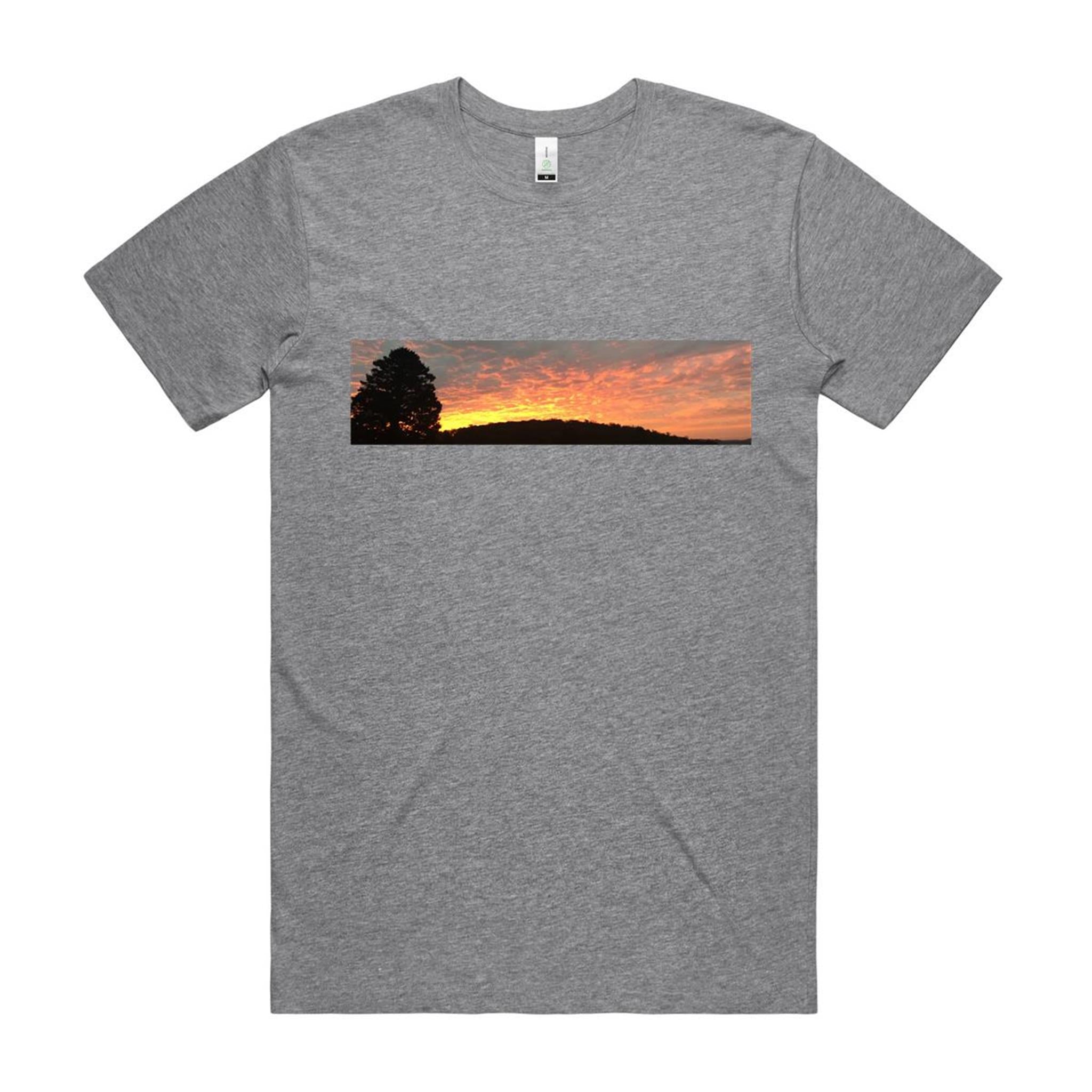 Mt Macedon Sunset T shirt x